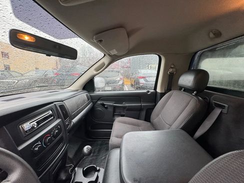 Used 2004 Dodge Ram 1500 Truck ST image 20