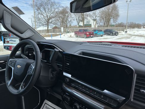 New 2026 Chevrolet Silverado 1500 LT image 48