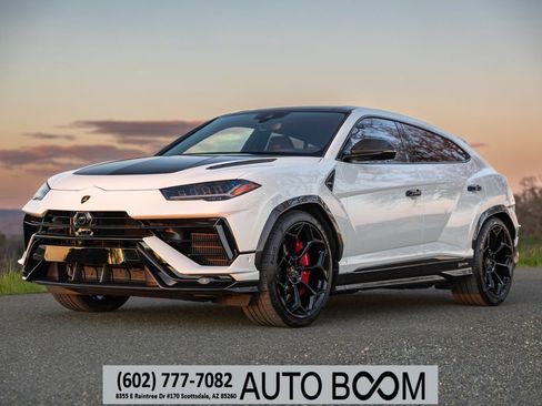 Used 2023 Lamborghini Urus Performante image 1