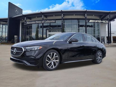 New 2026 Mercedes-Benz E 350 4MATIC Sedan image 1