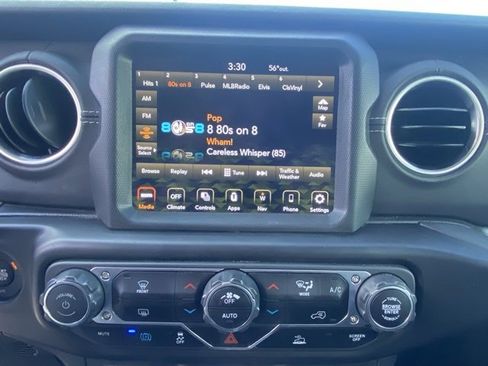 Used 2023 Jeep Wrangler Unlimited Sahara image 18