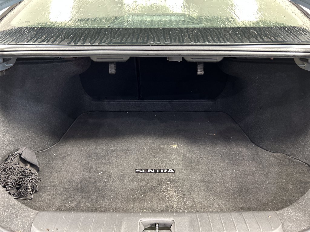 Used 2024 Nissan Sentra SR w/ SR Premium Package FWD image 20