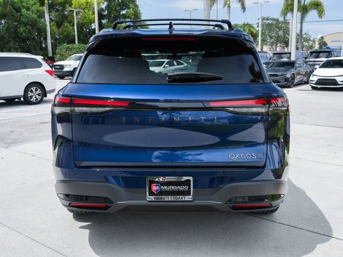 Certified 2026 INFINITI QX60 Sport w/ Dark Cargo Package AWD/4WD image 21