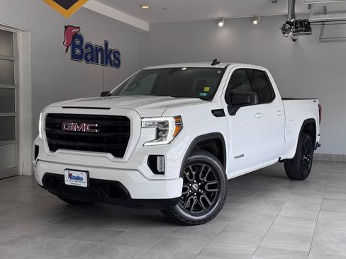 Certified 2022 GMC Sierra 1500 Elevation w/ X31 Off-Road Package AWD/4WD image 2