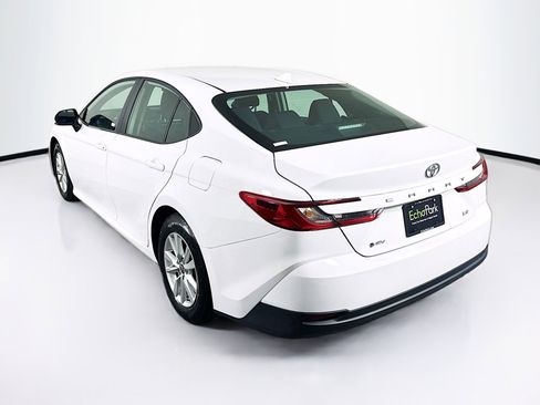 Used 2026 Toyota Camry LE FWD image 5