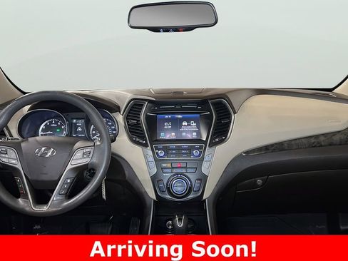 Used 2017 Hyundai Santa Fe Sport image 14