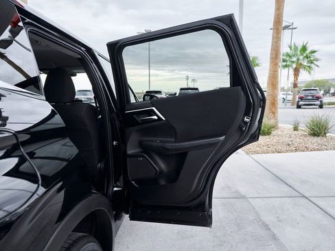 Used 2025 Mitsubishi Outlander ES image 16