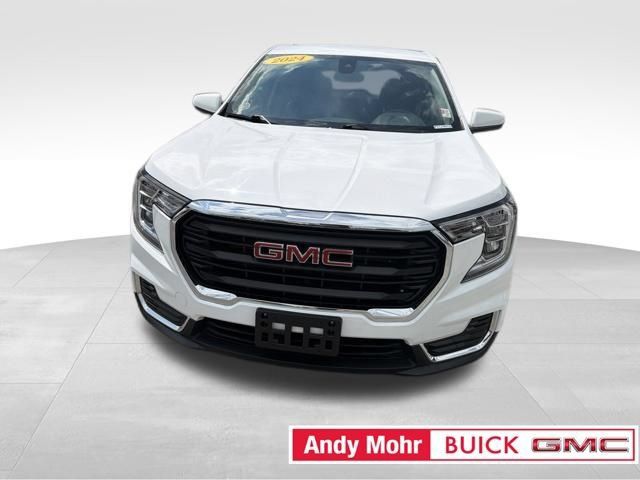 Used 2024 GMC Terrain SLE FWD image 4