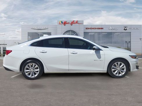 Used 2023 Chevrolet Malibu LT w/ Driver Confidence Package image 6
