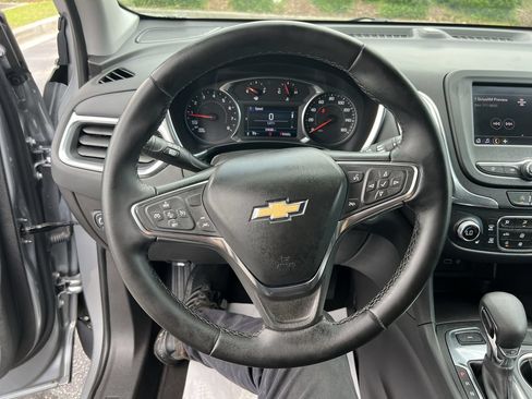 Used 2024 Chevrolet Equinox LT AWD/4WD image 18