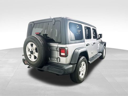 Used 2019 Jeep Wrangler Unlimited Sport S AWD/4WD image 10