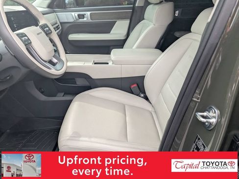 Used 2024 Hyundai Santa Fe Calligraphy AWD/4WD image 16