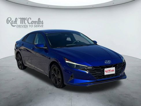 Certified 2022 Hyundai Elantra SEL image 7