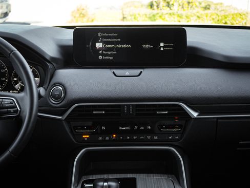 Used 2024 MAZDA CX-90 Plug-In Hybrid w/ Preferred image 28