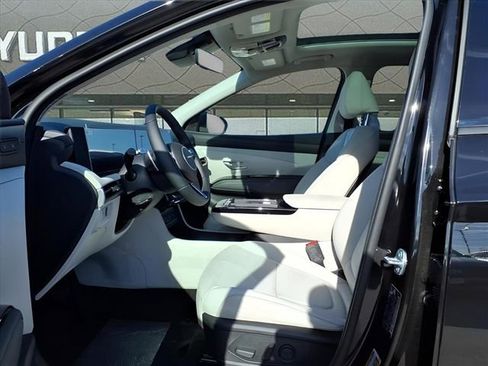 New 2026 Hyundai Tucson Limited image 17