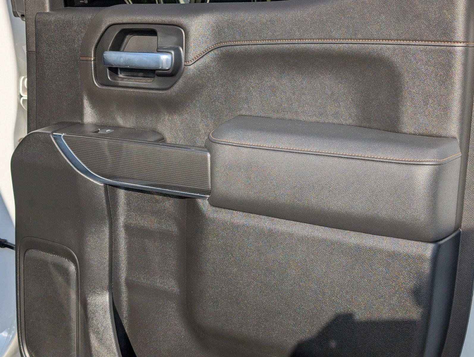 Used 2021 GMC Sierra 1500 AT4 w/ AT4 Carbonpro Edition AWD/4WD image 38