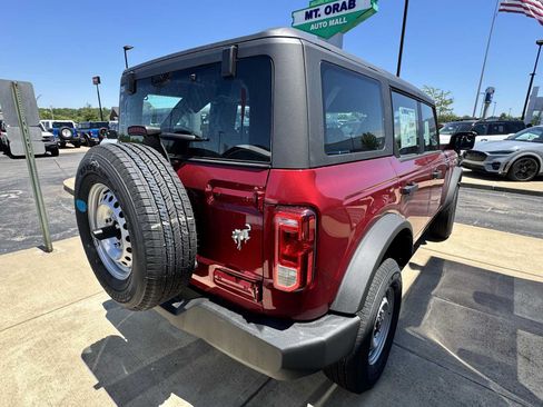 New 2026 Ford Bronco 4-Door AWD/4WD image 3