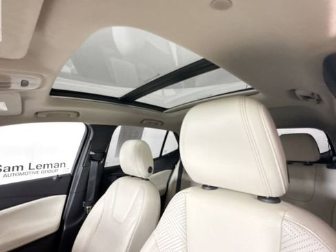 Used 2023 Buick Encore GX Essence w/ Experience Buick Package image 22