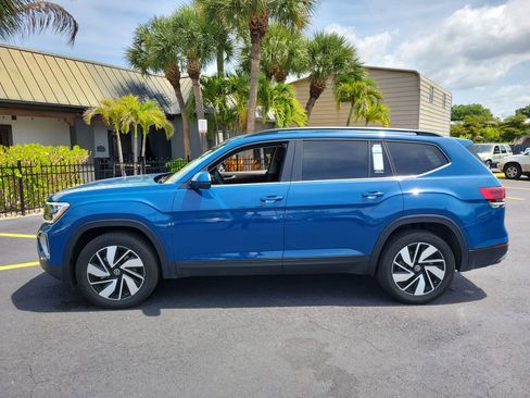 Used 2026 Volkswagen Atlas SE FWD image 9