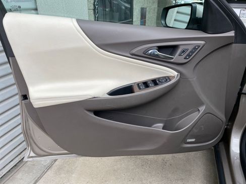 Used 2024 Chevrolet Malibu LT image 20