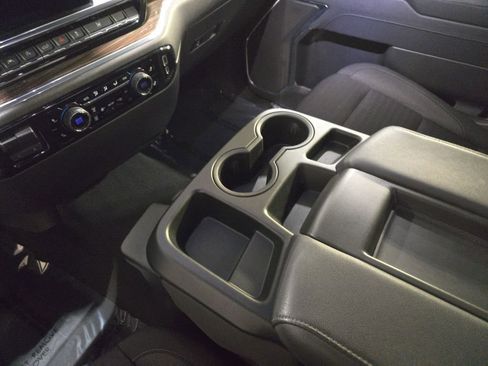 Used 2025 Chevrolet Silverado 1500 LT image 25