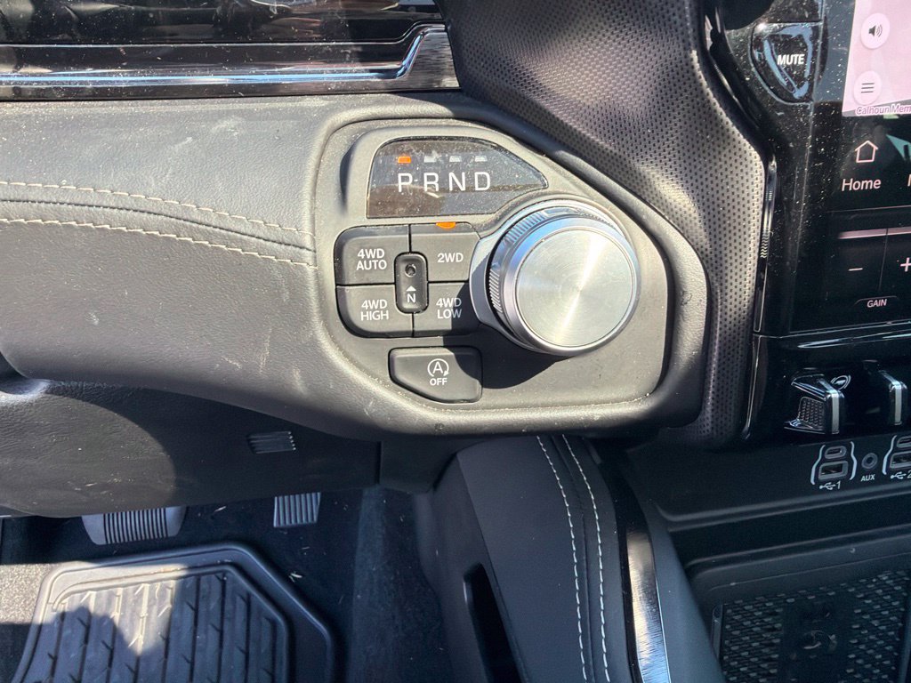 Used 2025 RAM 1500 Limited AWD/4WD image 19