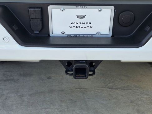 Used 2024 GMC Sierra 1500 AT4 w/ Technology Package image 14