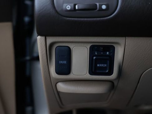 Used 2004 Honda Civic LX image 46