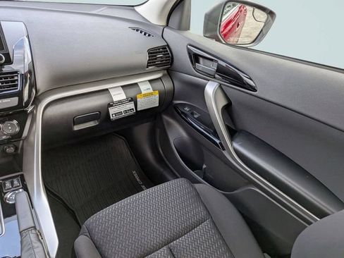 New 2026 Mitsubishi Eclipse Cross LE AWD/4WD image 16