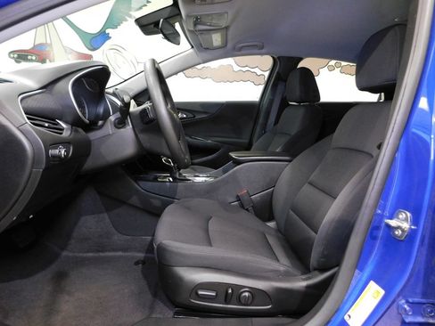 Used 2023 Chevrolet Malibu LT FWD image 25