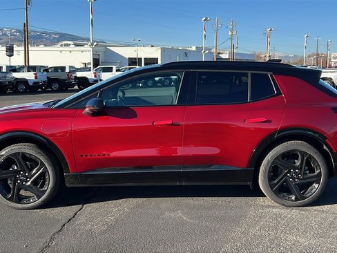 New 2026 Chevrolet Equinox EV RS w/ Active Safety Package 3 AWD/4WD image 8