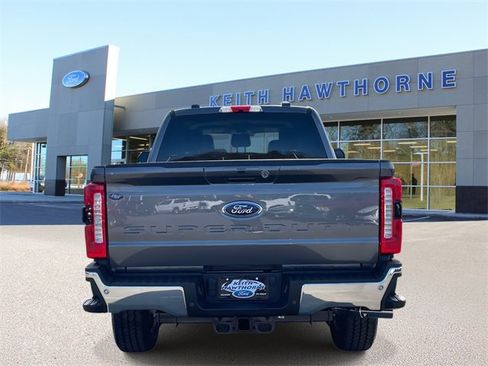 New 2026 Ford F250 Lariat w/ Chrome Package image 5
