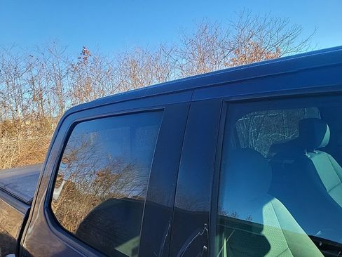 Used 2020 Ford F150 XLT w/ Equipment Group 302A Luxury image 11