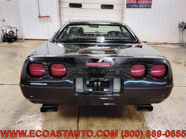 Used 1992 Chevrolet Corvette Convertible RWD image 8