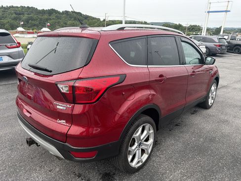 Used 2019 Ford Escape Titanium AWD/4WD image 6