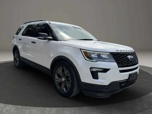 Used 2018 Ford Explorer Sport w/ Equipment Group 401A AWD/4WD image 3