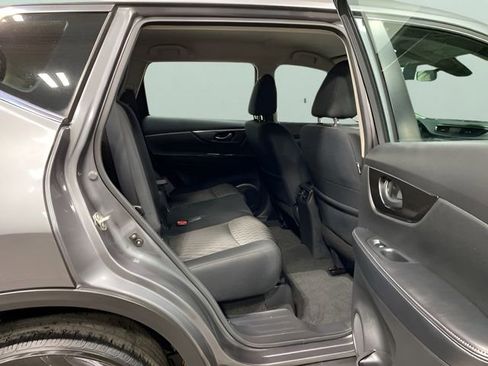 Used 2020 Nissan Rogue S AWD/4WD image 27