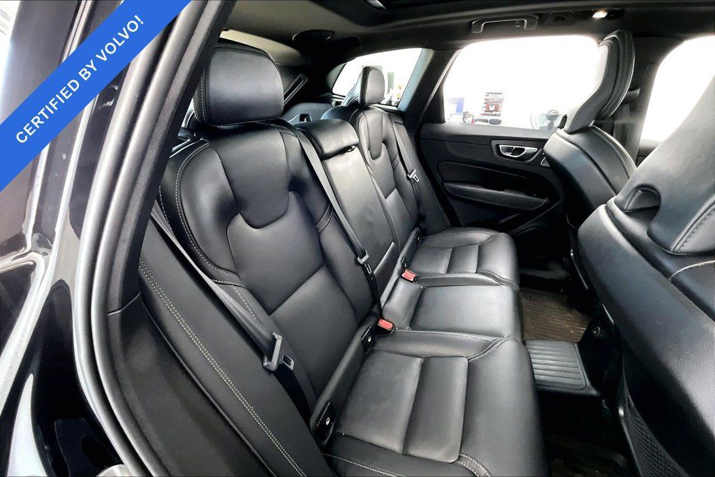 Used 2024 Volvo XC60 T8 Ultimate w/ Protection Package Premier AWD/4WD image 32