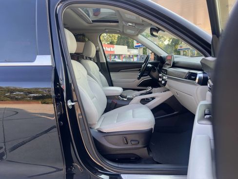 Used 2021 Kia Telluride SX image 13