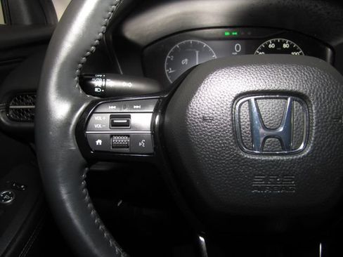 Certified 2024 Honda HR-V EX-L image 5