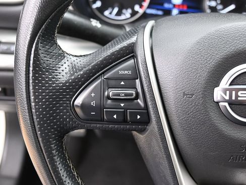 Used 2023 Nissan Maxima SV w/ Floor Mat Group FWD image 17