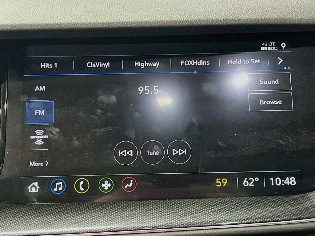 Used 2023 Buick Envision Essence AWD/4WD image 14