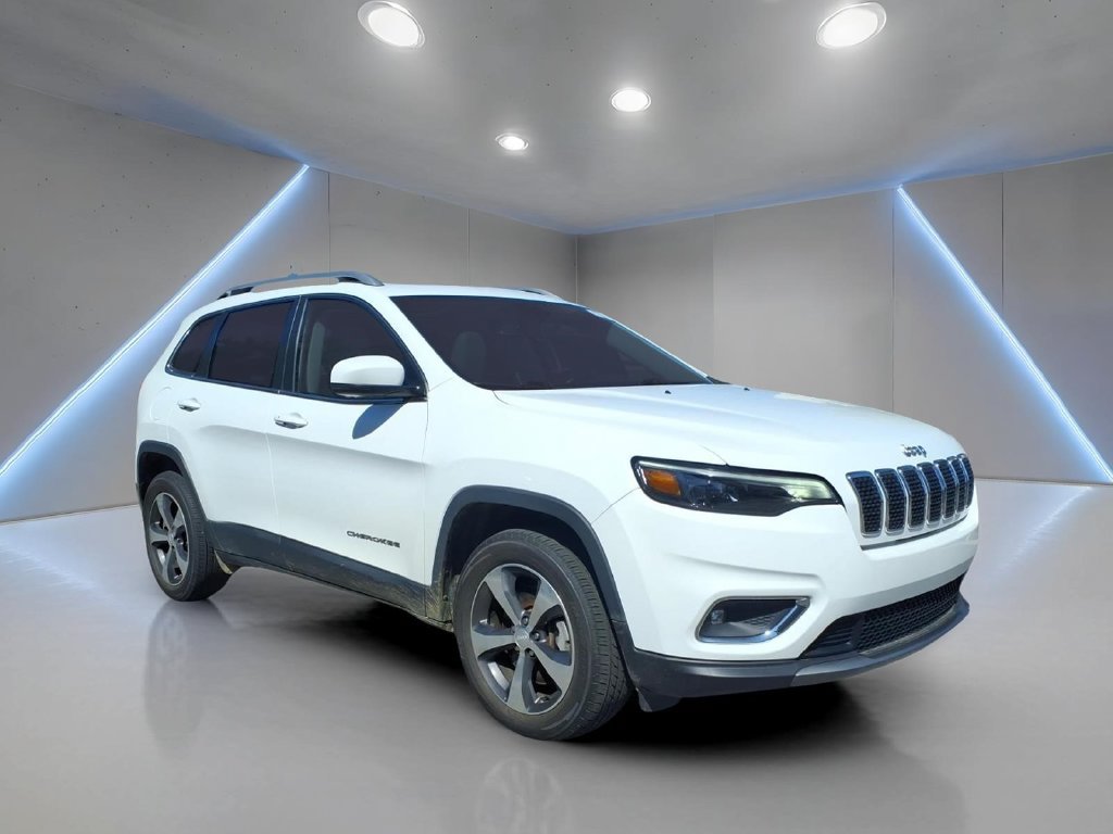 Used 2019 Jeep Cherokee Limited AWD/4WD image 1