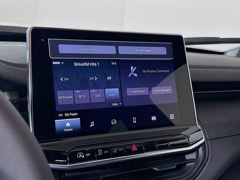 New 2026 Jeep Compass Latitude image 13