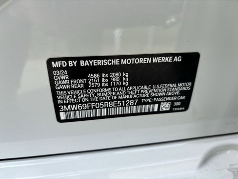 Certified 2024 BMW 330i Sedan image 37