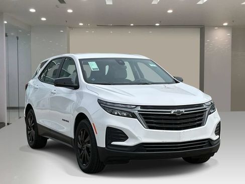 Used 2024 Chevrolet Equinox LS w/ Sport Edition FWD image 6