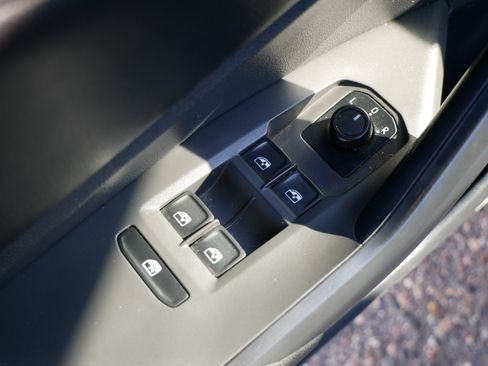 Used 2019 Volkswagen Jetta S image 13