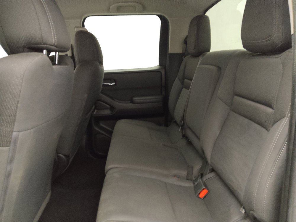 Used 2023 Nissan Frontier SV w/ Technology Package RWD image 18