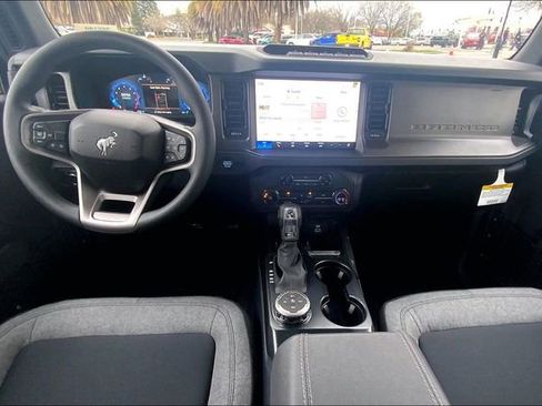 New 2025 Ford Bronco 4-Door w/ Sasquatch Package image 5