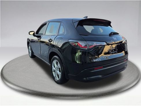 Used 2024 Honda HR-V LX image 11